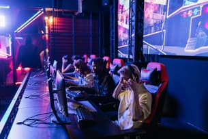 Sponsorships, Streams, and Salaries: The Economics of eSports