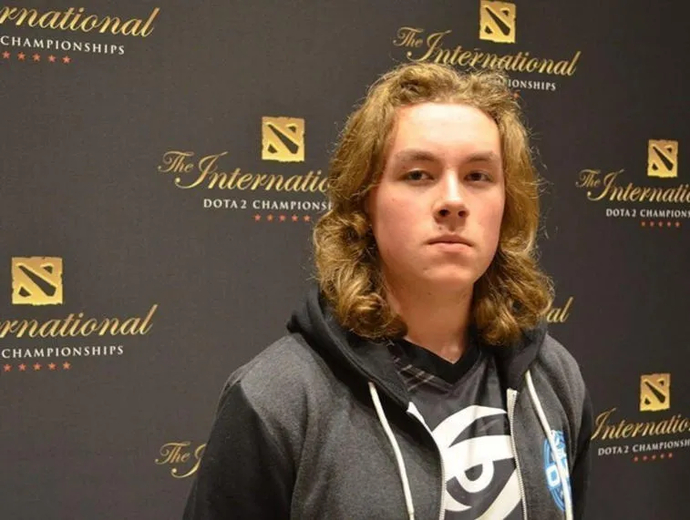 The road to Bucharest — Team Secret . Photo 3