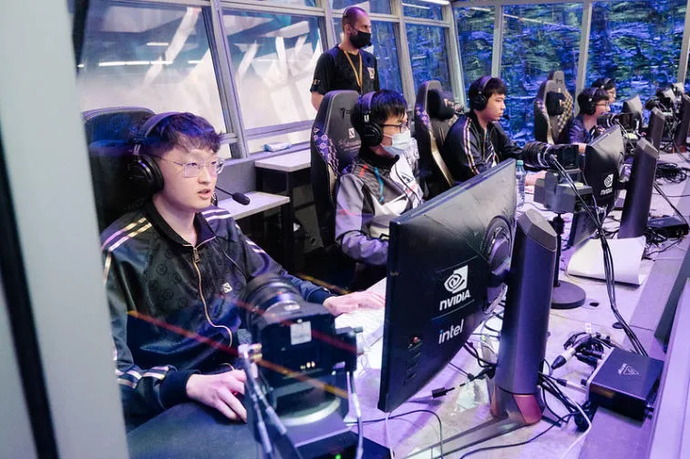 Перестановки в командах-участницах The International 10 - вторая часть! . Фото 7