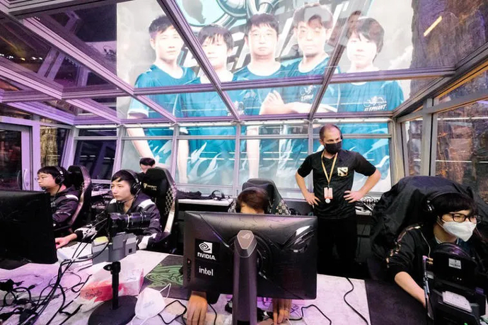 Перестановки в командах-участницах The International 10 - вторая часть! . Фото 8