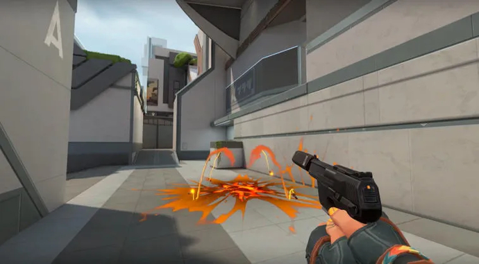 The guide on Raze — the signature duelist with “explosive” abilities. Photo 1