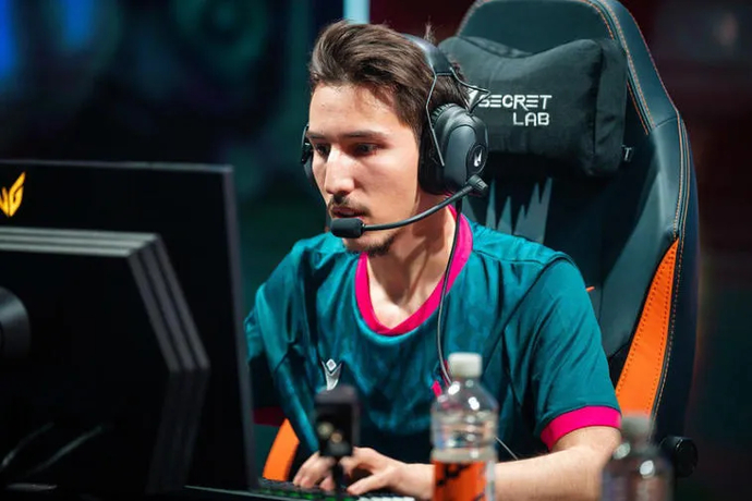 The main favorites and outsiders of the group stage of LEC Winter 2023 8