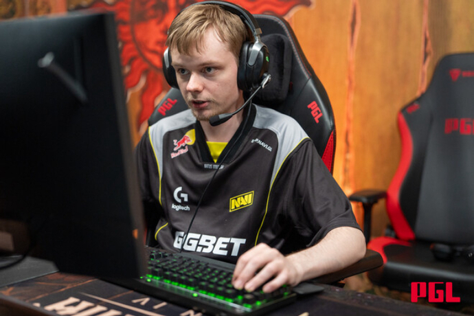 NAVI Advance to the Playoffs of PGL Wallachia Season 5 2