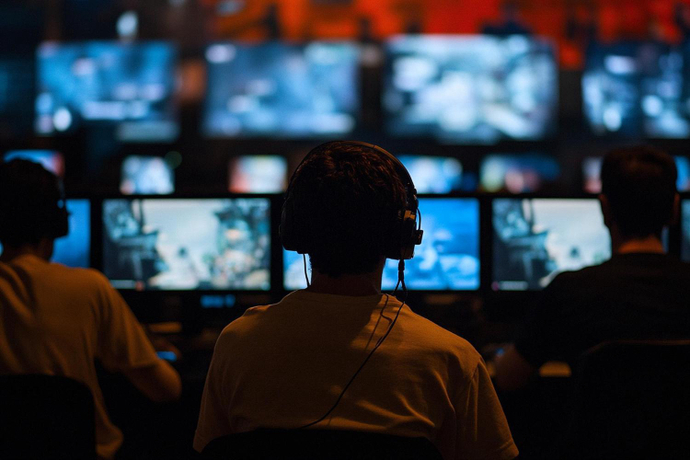 From Esports to Social Casino Games: How Online Gaming Ecosystems Are Expanding 1