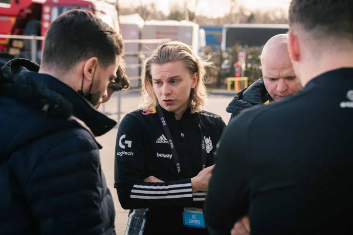 Wöchentliche CS:GO News Digest (degster wechselt zu OG, Aleksib sucht ein neues Team, FaZe Clan gewinnt IEM Cologne 2022). Foto 3