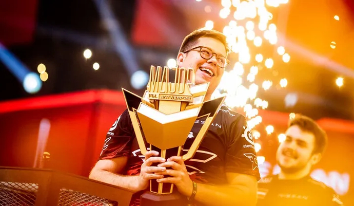 Transfers before BLAST Premier Fall 2022 Groups: will reshuffles affect the balance of power?. Photo 1