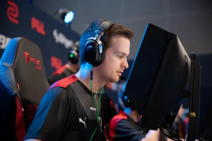 Дайджест новостей по CS:GO за неделю (Valve обнуляет матчмейкинг, Sprout меняет состав, Cloud9 собирает академию). Фото 1