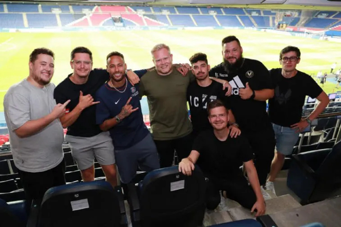 Analyse der Teilnehmer der BLAST Premier Fall Groups 2022: Gruppe A. Foto 1