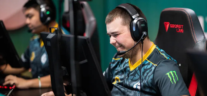 Analyse des participants au BLAST Premier Fall Groups 2022: Groupe C. Photo 4