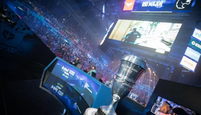 Outsiders или Heroic: кто войдет в историю и поднимет над головой кубок IEM Rio Major 2022?. Фото 1