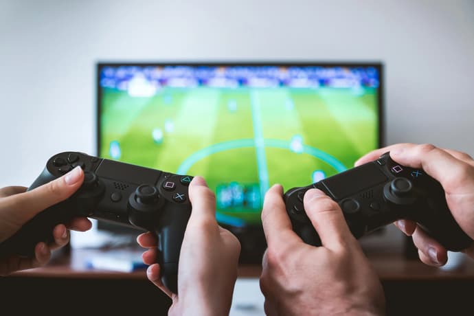 Social gaming: The fun and connecting nature of this phenomenon