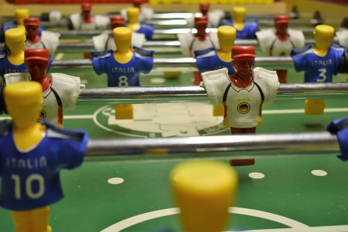 Why Football Fans Are Splitting Their Time Between FC26 and Live Betting on Stake.com Why Football Fans Are Splitting Their Time Between FC26 and Live Betting on Stake.com