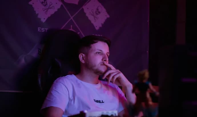 eSportler vs. Streamer: Welche Gaming-Karriere ist attraktiver? eSportler vs. Streamer: Welche Gaming-Karriere ist attraktiver?