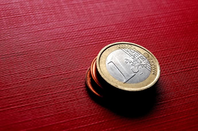 Cyfrowe euro vs. polski złoty: Co 2026 rok oznacza dla Twojego portfela w mObywatelu?