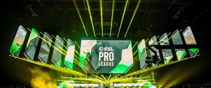 Grup toplamları A/B ESL Pro League Season 13