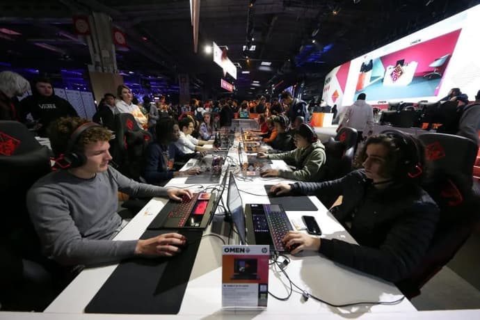 Quais estratégias de marketing estão sendo usadas no setor de jogos na última década? Quais estratégias de marketing estão sendo usadas no setor de jogos na última década?