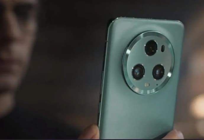 Which apps drain your smartphone battery quickly?