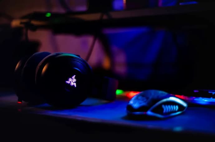 Świat e-gamingu i jego powiązania z kryptowalutą