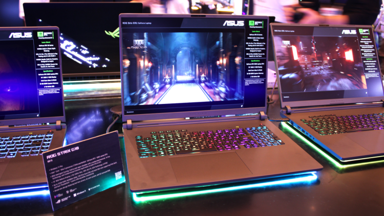 Asus ROG Strix Scar 18 (2025)